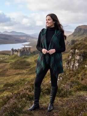Plaid Hooded Fringe Vest Jacket - Green & Black with Hood